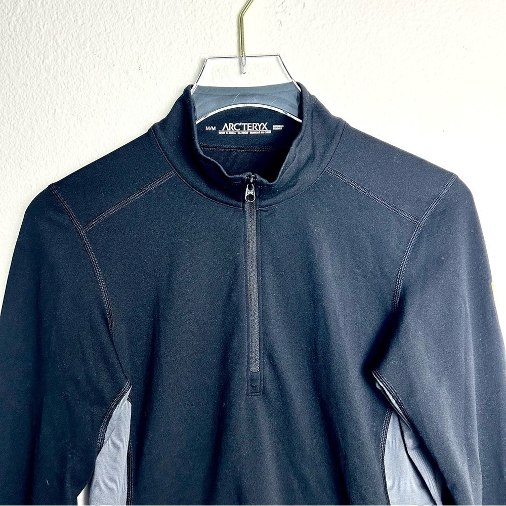 Arc'teryx Zip Neck Top Outdoor Gorpcore Shirt Running Skiing Black Size Medium - Picture 3 of 12